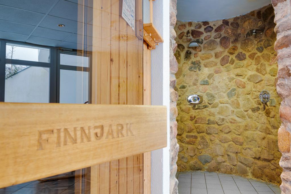 Seehotel Luisenhof Falkenhagen  Екстер'єр фото