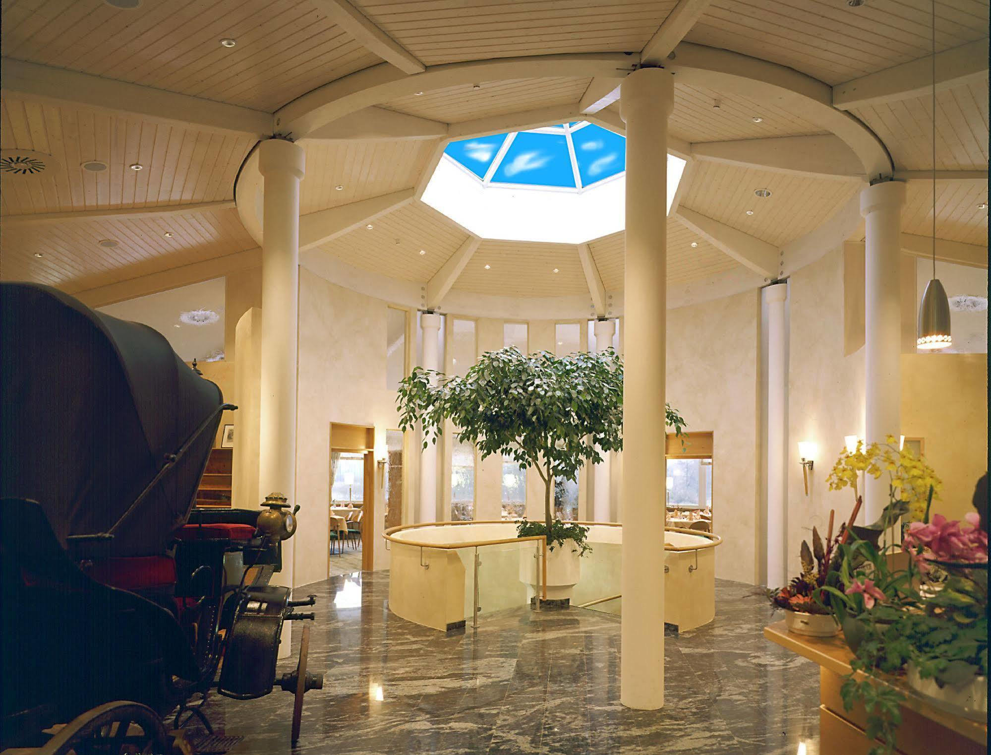 Seehotel Luisenhof Falkenhagen  Екстер'єр фото